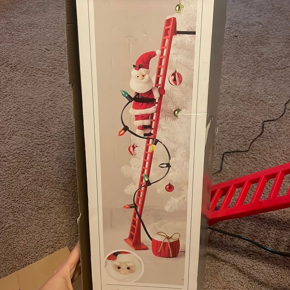 MR. CHRISTMAS Super Climbing Santa, 43"